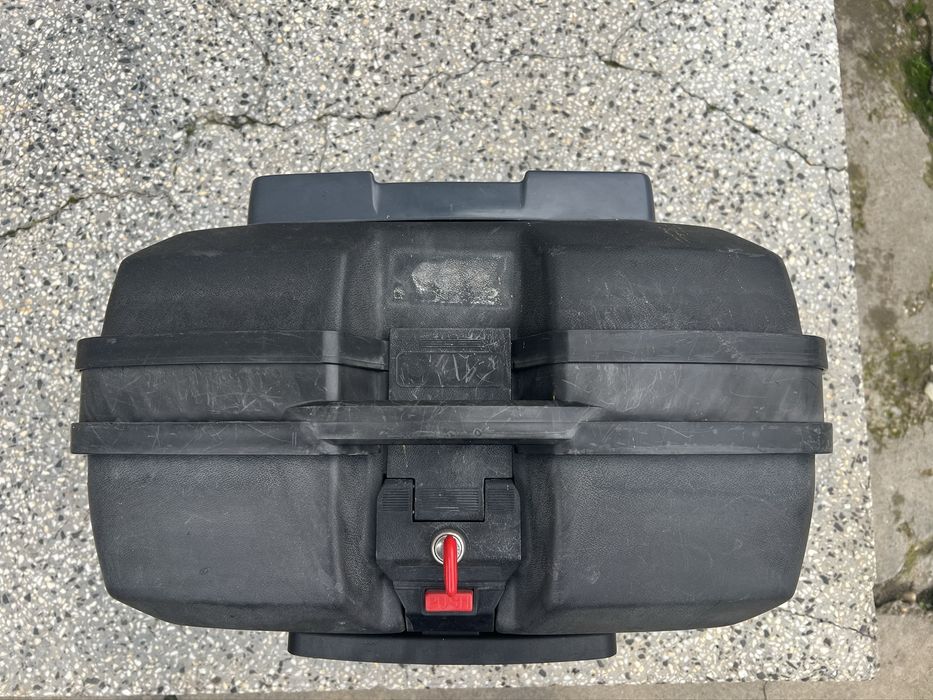 Куфар за мотор givi