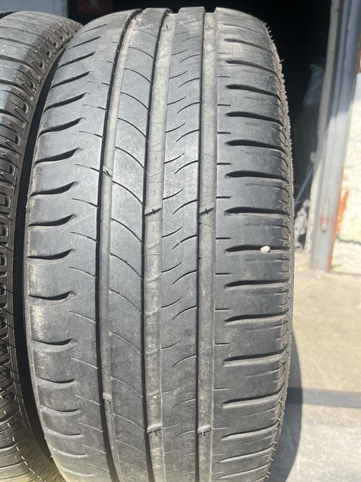 2 бр. летни гуми 205/55/16 Michelin 6 mm DOT 0815