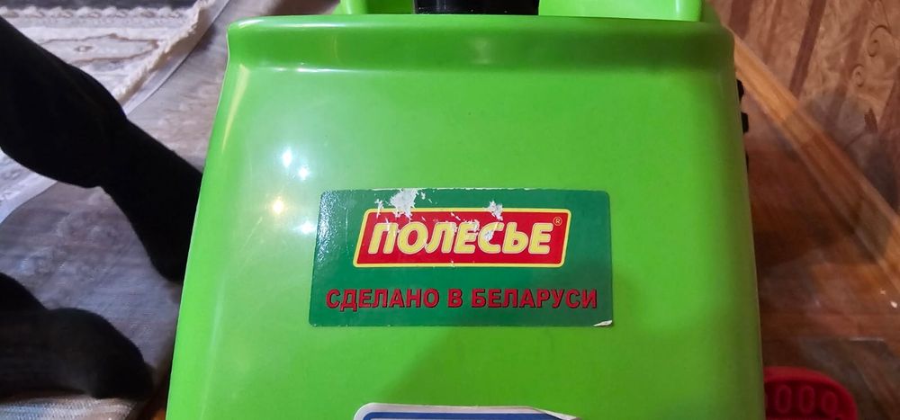 Продам детский Трактор