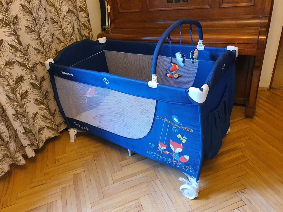 Детска кошарка на две нива с матрак kikka boo