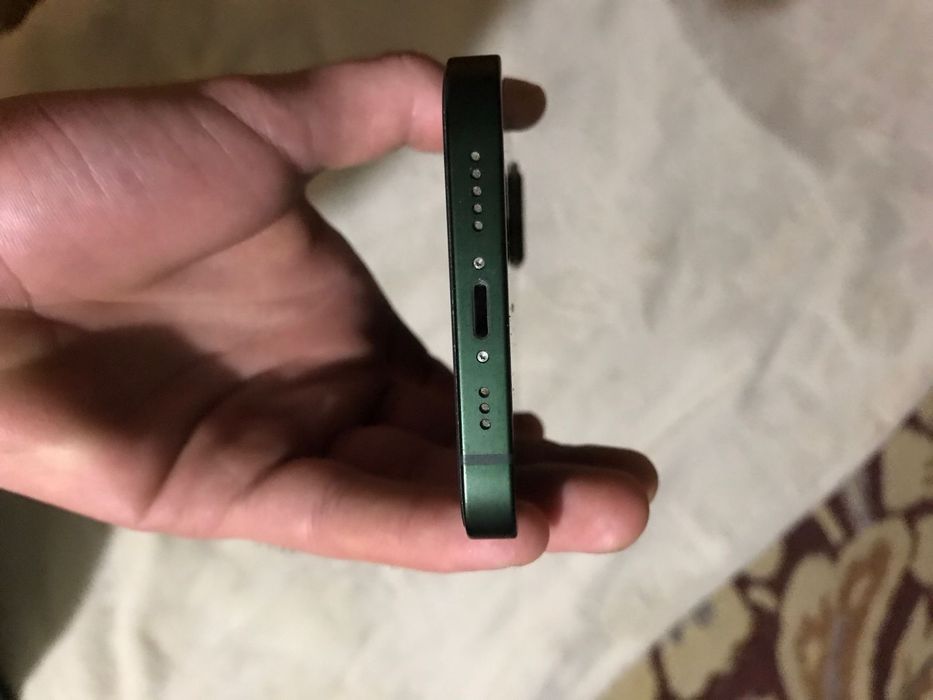 Urgent Iphone 13/128