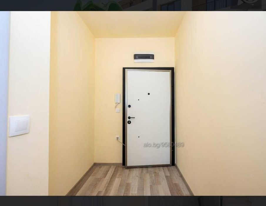 Продава се Двустаен апартамент в Стара Загора, Център - 65 кв.м за 1584 €/кв.м - Снимка #3