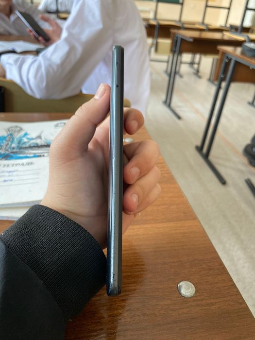 Продаю редми 10.