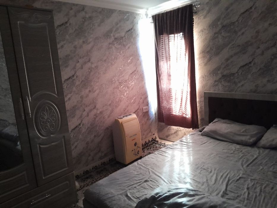 Продаётся квартира 1 комнатная переделанная в 3 комнатную