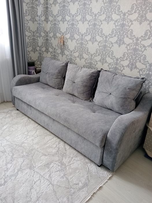 Красивый РАСКЛАДНОЙ диван