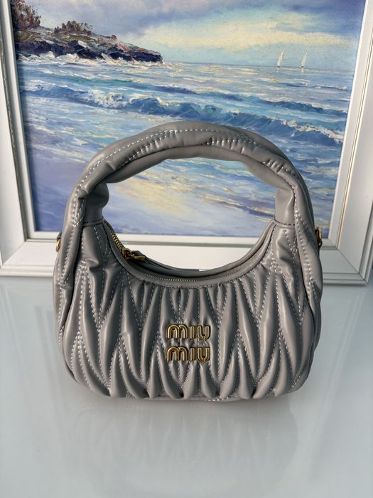 Дамска чанта – М1U М1U + подарък