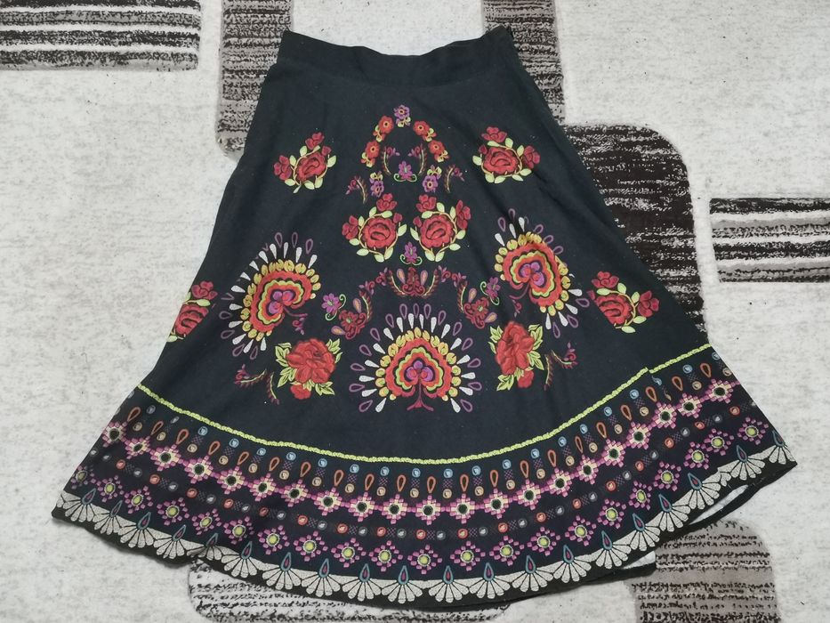 Fusta dama vintage folk florala Eponge