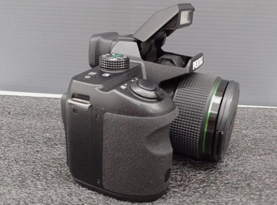 Продам фотоаппарат Pentax X-5