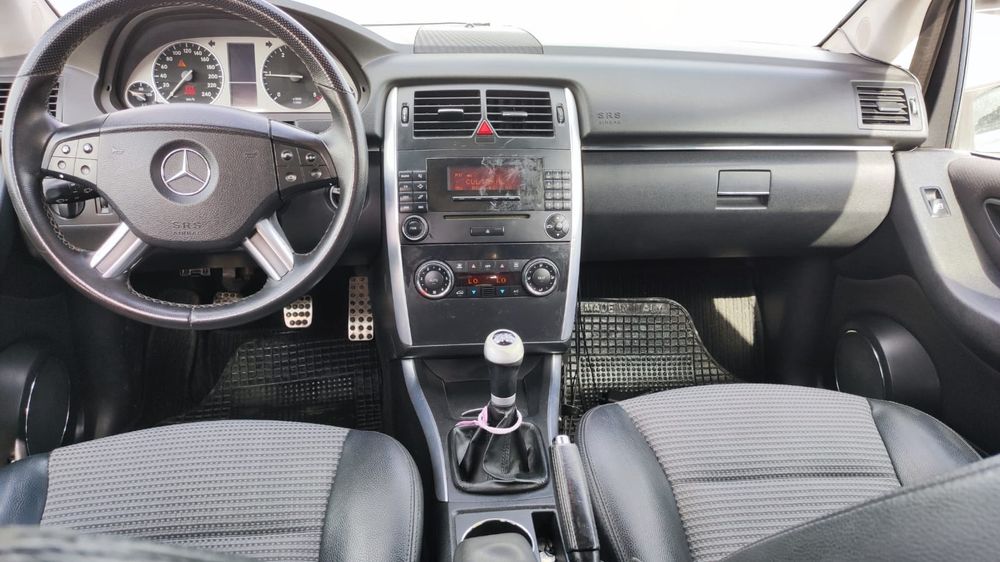 Mercedes-Benz classa b