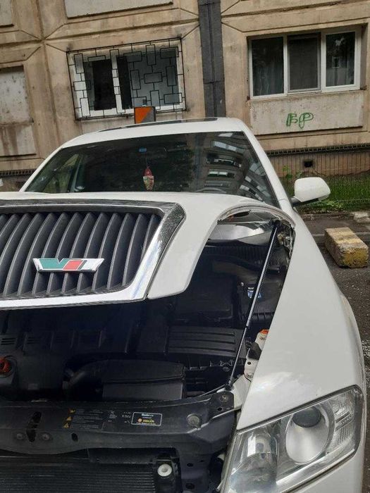 Amortizor capota Skoda Octavia 2 si Face Lift