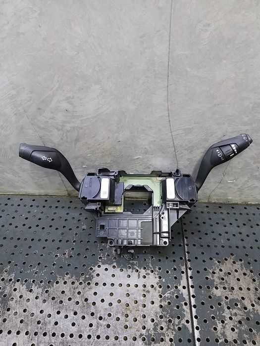 Bloc manete semnalizare stergator parbriz ford focus 3 bv6t13n064af