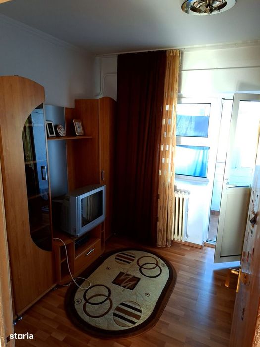 4 camere PITEȘTI , Decomandat , Amplasament DEOSEBIT, negociabil !