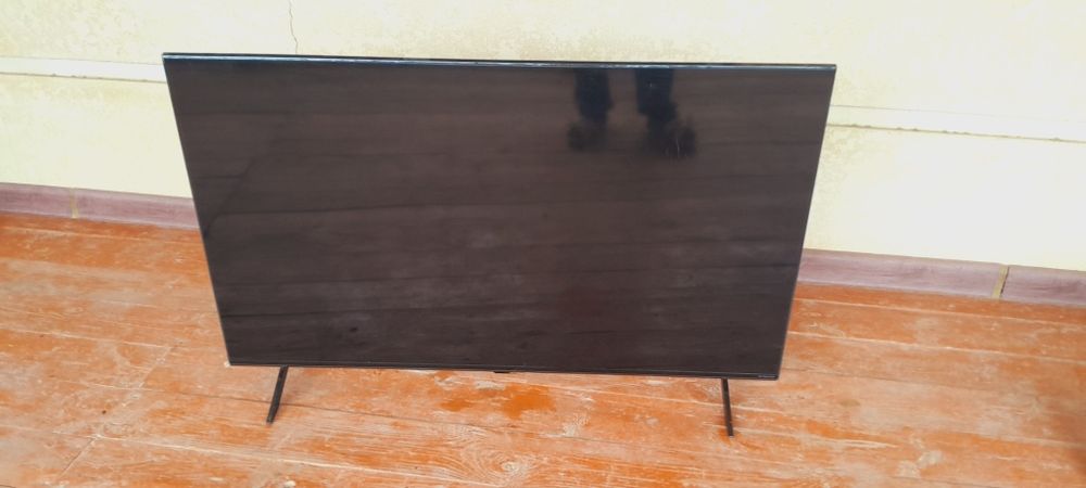 Телевизор LG сломана матрица