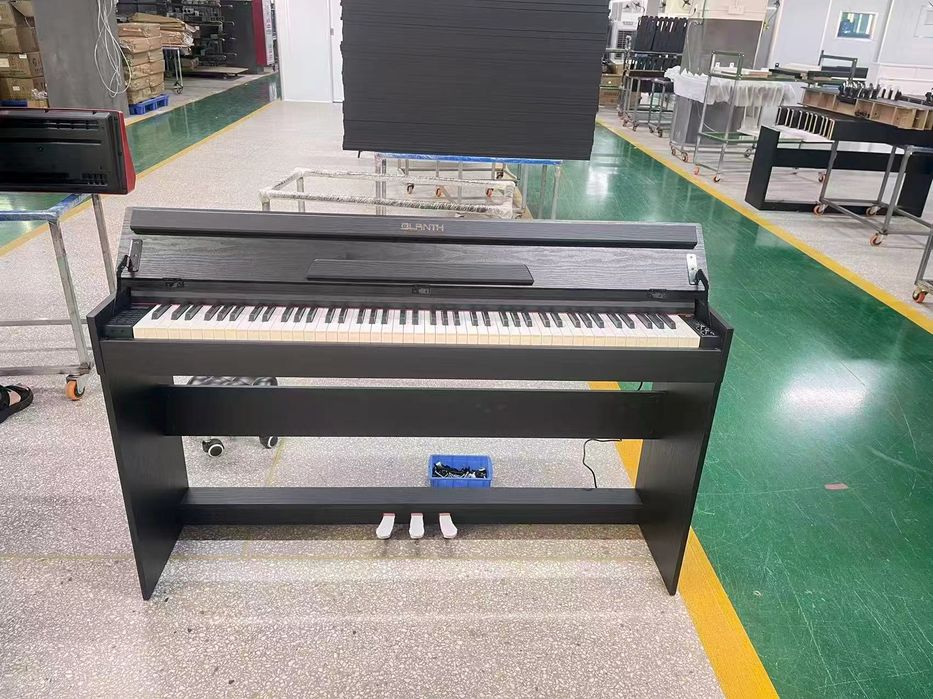 Blanth BL-8818 пианино