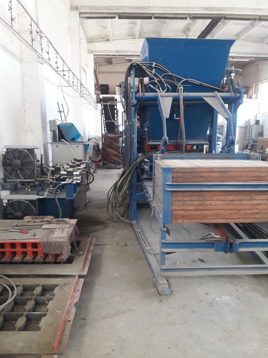 Mașină de făcut Pavaj,  Borduri,  Bolțariri !