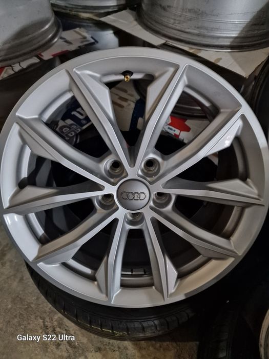 Mercedes 17 Audi Volksvagen Замъка Ямбол