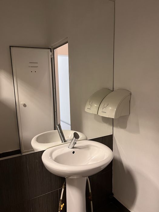 PROPRIETAR.Spațiu comercial ultracentral Salon|Birouri|Cafenea|Cabinet