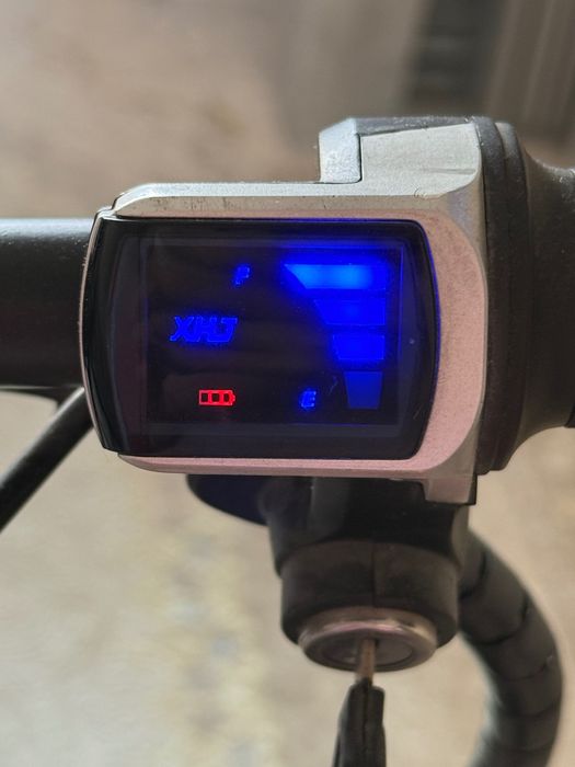 Продам электросамокат