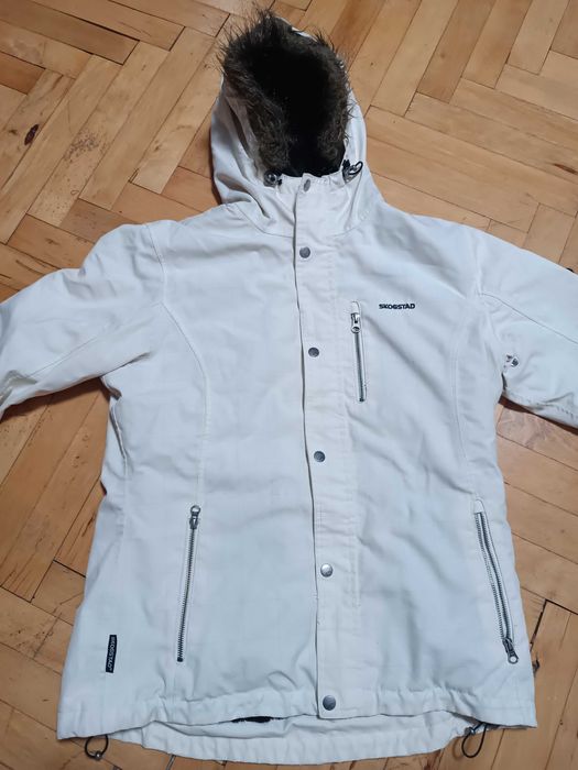 Дамско зимно яке