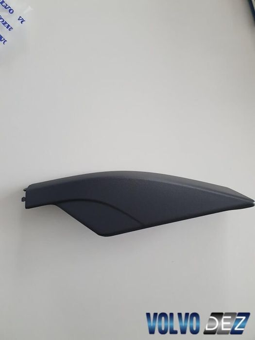 Capac bară stânga spate VOLVO Original 8620545