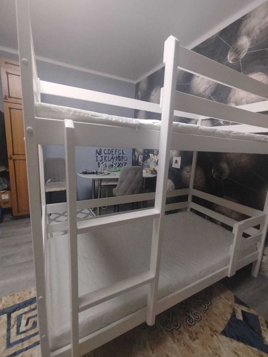 Кровать двухъярусная детская