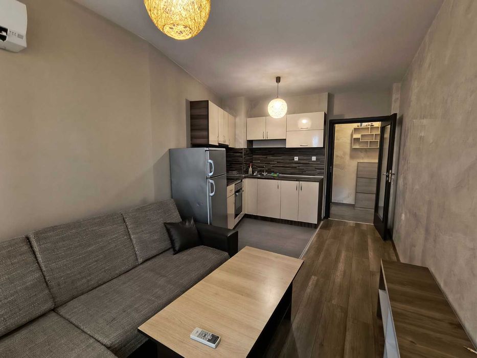 Отдава под наем двустаен в Кършияка