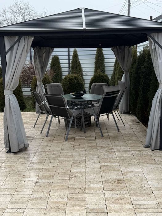 Маси и столове за лятна градина