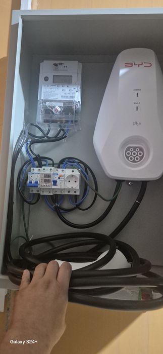 Электрик хизмати 24/7 
Электромобил зарядка ўрнатиш
Электрощит, автом