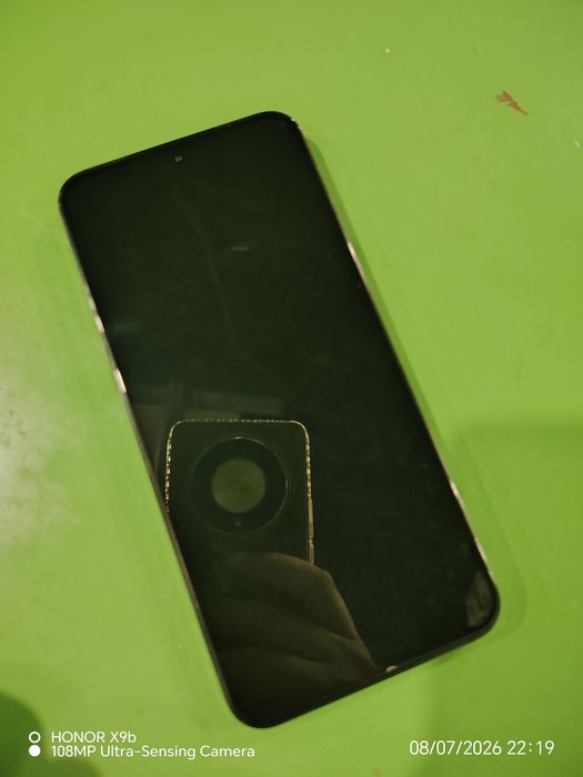 Honor X9 d yaxwi