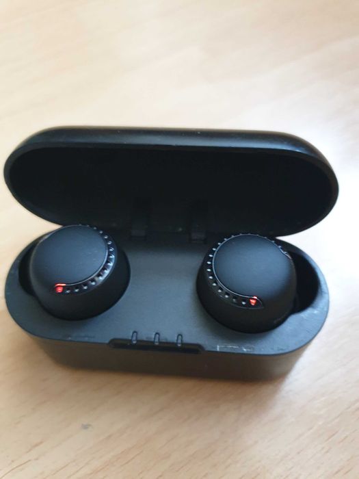 Продавам слушалки Panasonic