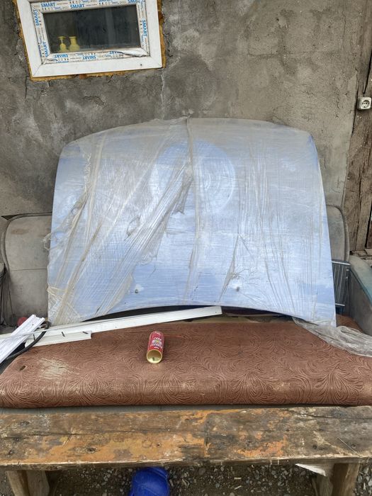 Капот импреза 93год