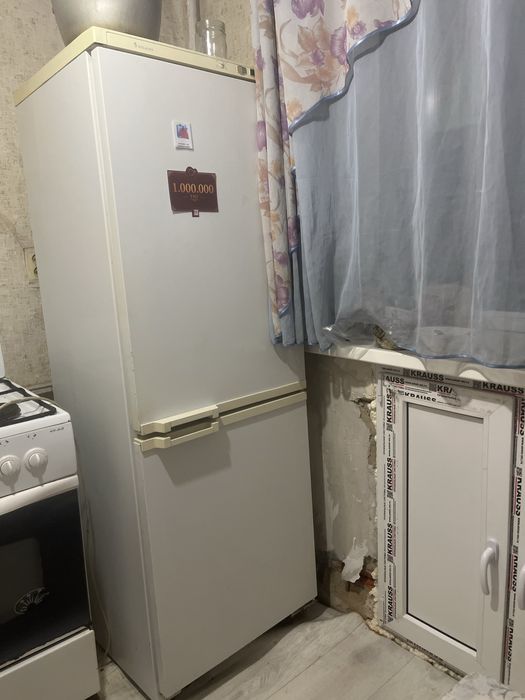 Продам холодильник.