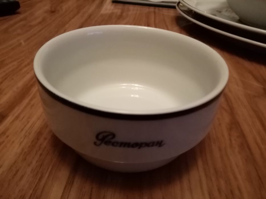 Продам сервиз,пр-во Чехословакии.