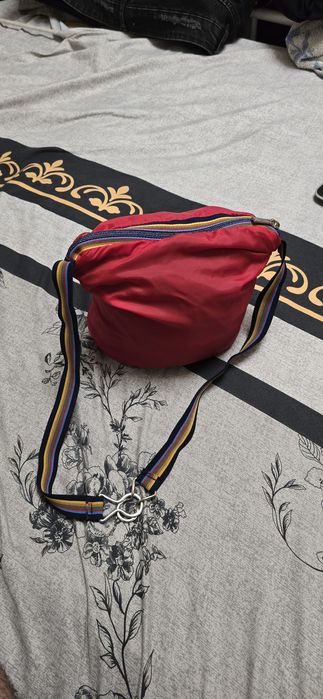 Geaca windbreaker impachetabila. Marimea L