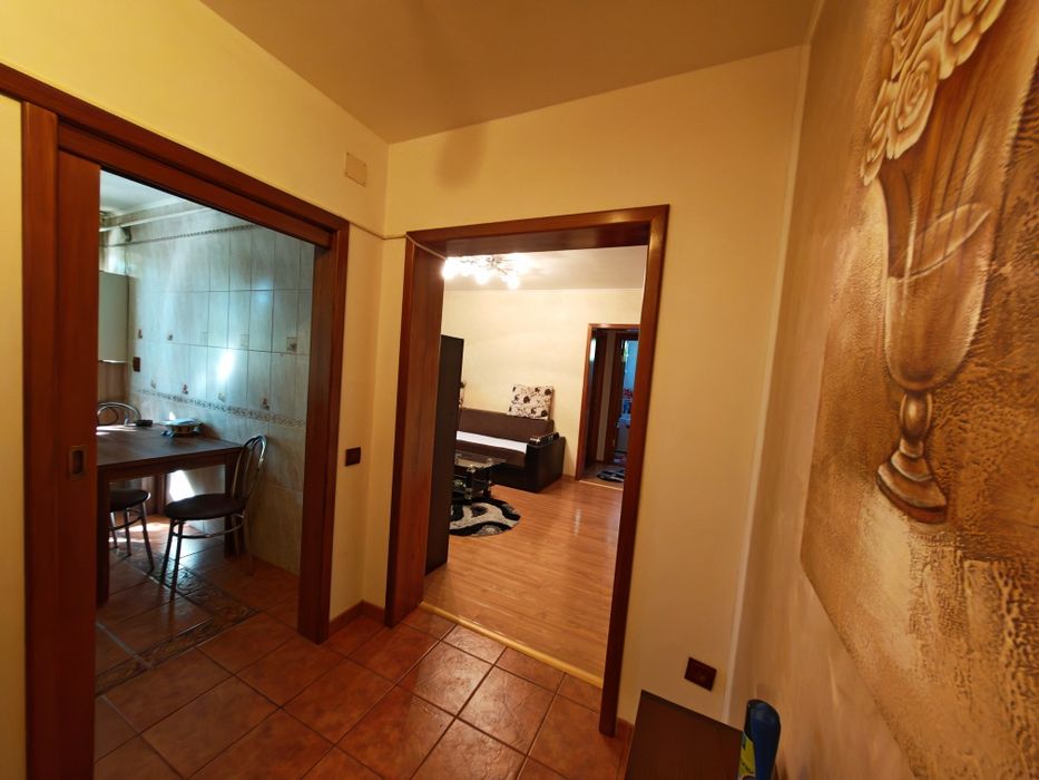 De inchiriat apartament zona autogara