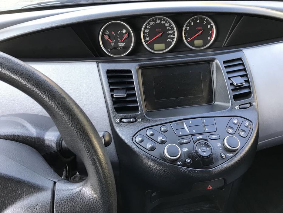 Нисан Примера П12 лимузина