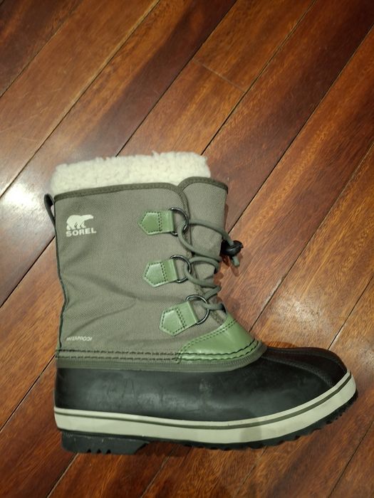 Vând ghete de iarnă Sorel