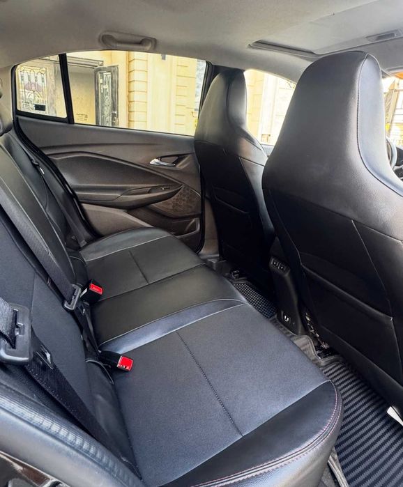 Onix Redline 2024, 30 000 км. Перед и правый бок крашены. $12,500