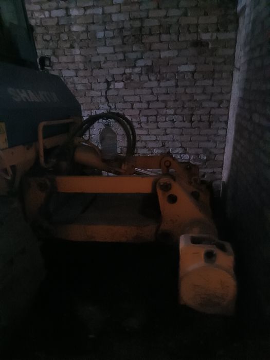 Продам Бульдозер sd-16 с клыком