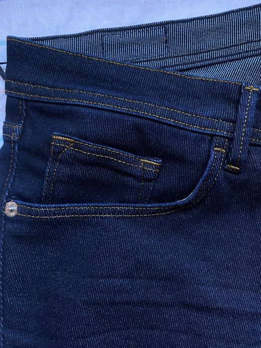 Джинсы Massimo Dutti