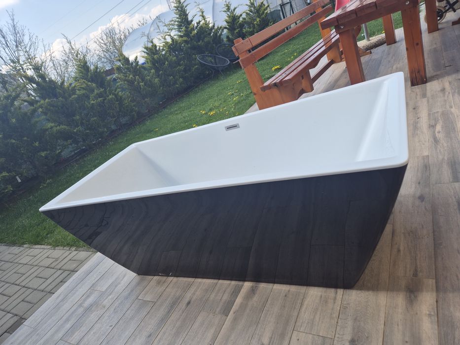 Cada neagra 178×80 cm ca noua