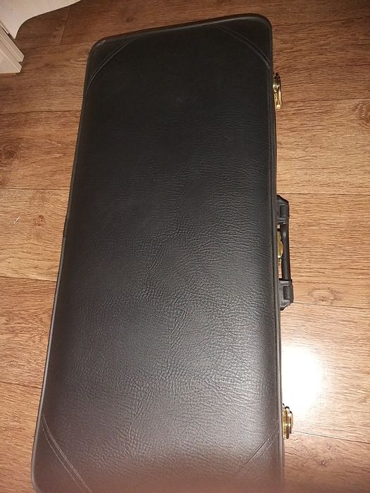 Продам Саксофон. Абсолютно новый!!!