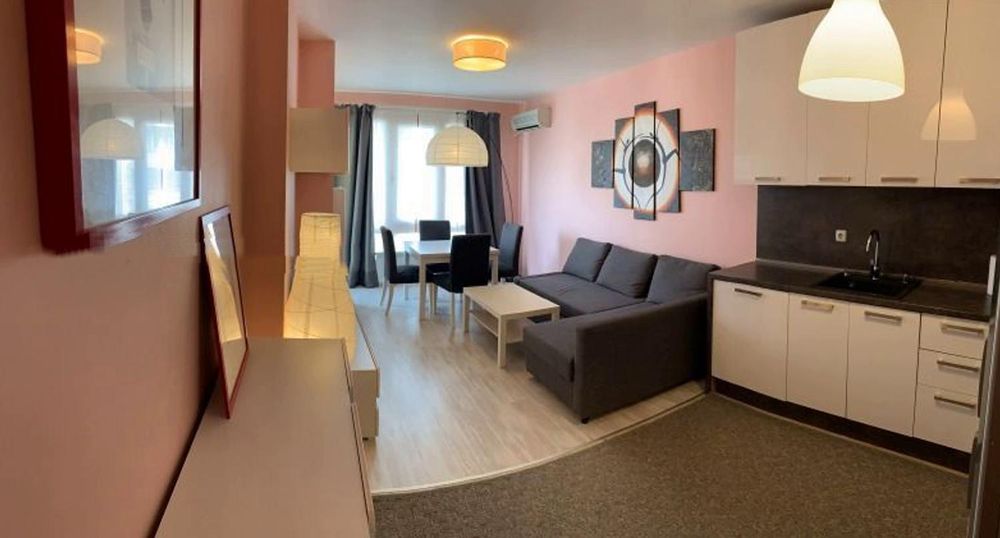 Дава се под наем Двустаен апартамент в София, Бъкстон - 65 кв.м за 718.08 € - Снимка #1