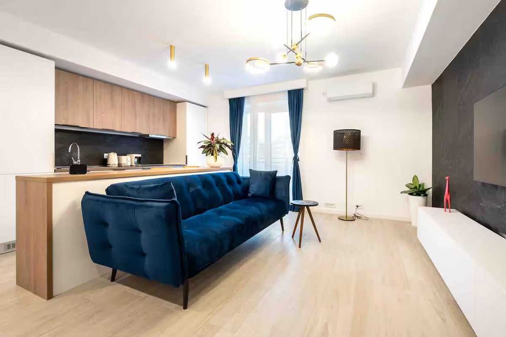 Inchiriez apartament zona centrala complet utilat si mobilat