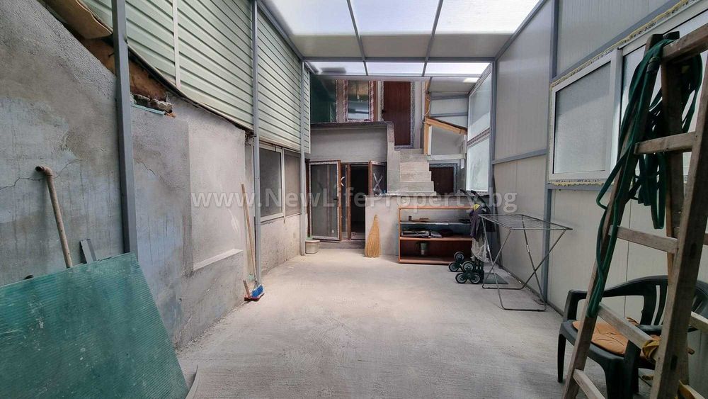 Продава се Многостаен апартамент в Бургас, Център - 100 кв.м за 1260 €/кв.м - Снимка #23