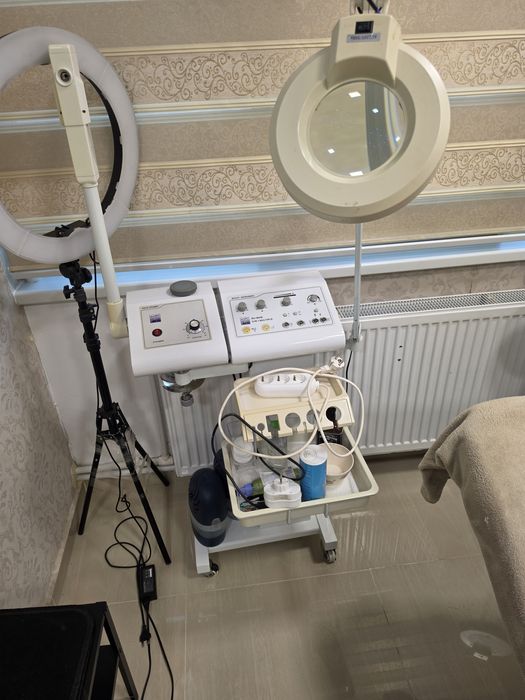 Combină Cosmetică Multifuncțională + Lampă Lupă + Ring Light + Ucenic