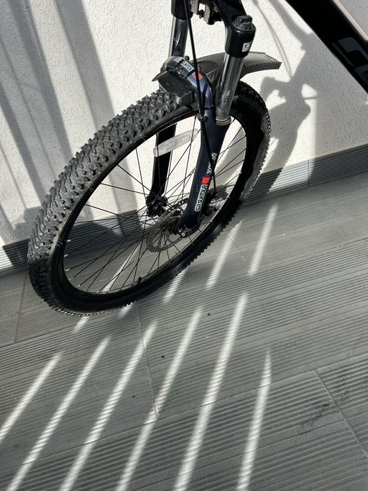 Bicicletă electrică Carrera Vengeance E-Bike