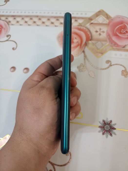 Сотовый телефон Huawei p smart 2021