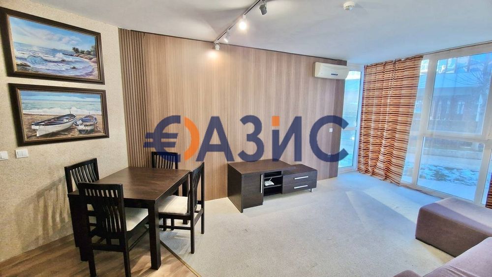 Продава се Двустаен апартамент в Бургас, Сарафово - 67 кв.м за 1178 €/кв.м - Снимка #2