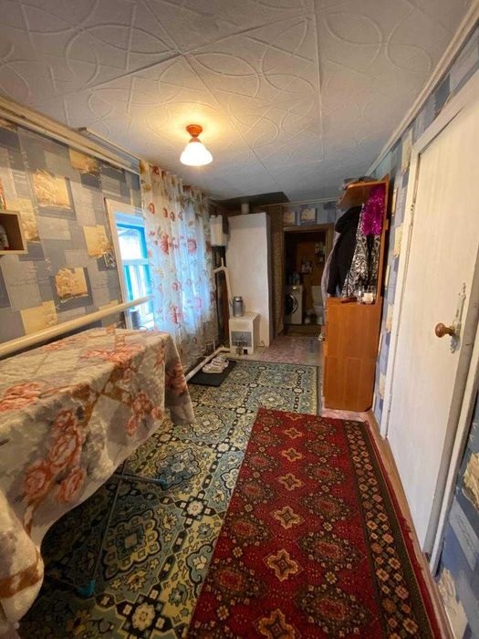 Продам 1/2 часть дома Военный городок 3 комнаты!